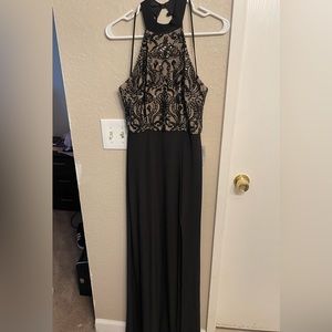 Women’s B. Darlin long dress (size 5-6)